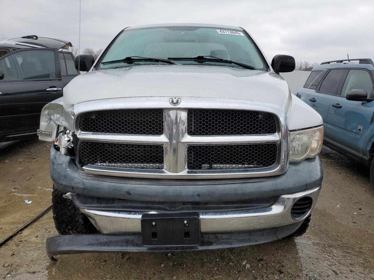 2004 Dodge RAM - Image 5