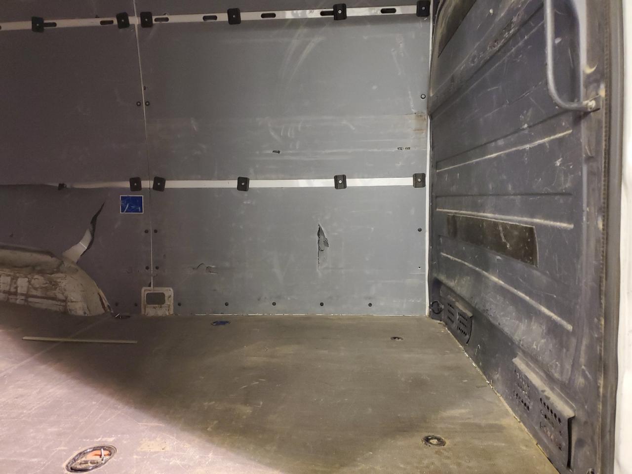 2017 Mercedes-Benz Sprinter - Image 11