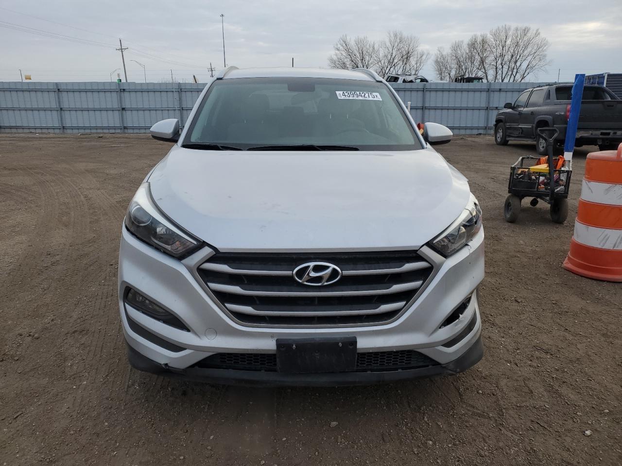 2017 Hyundai Tucson - Image 5