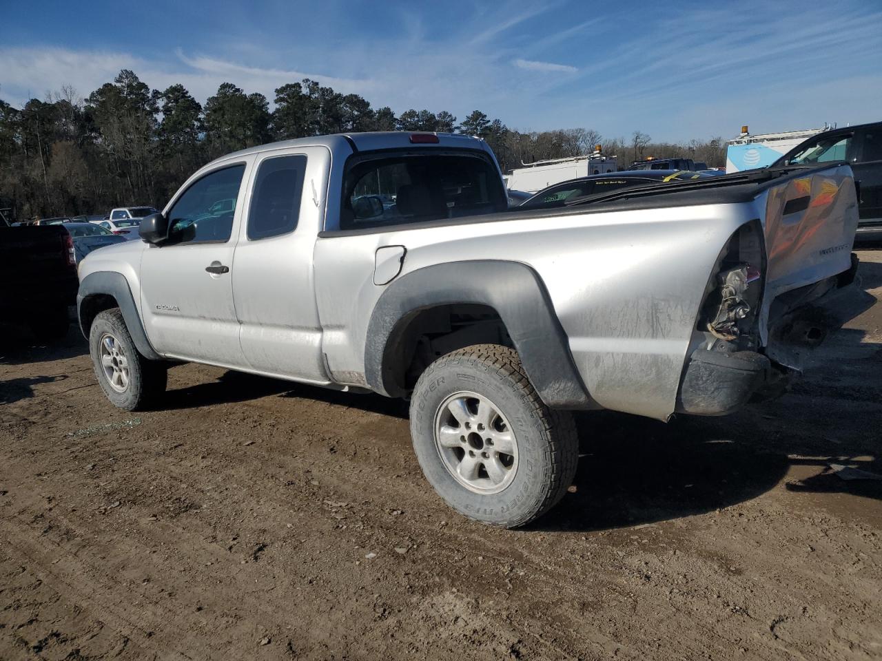 2008 Toyota Tacoma - Image 2