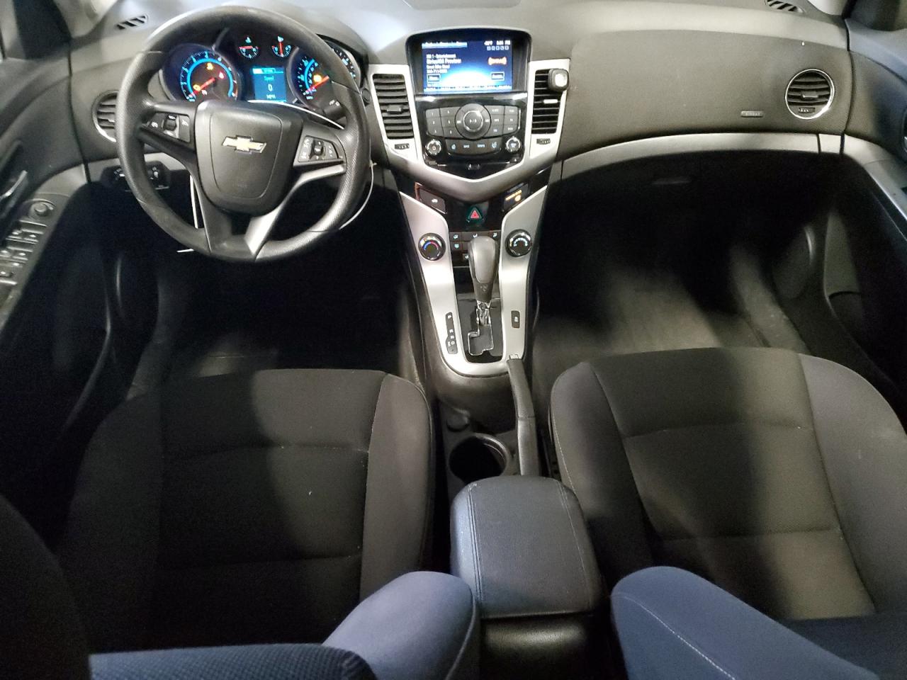 2015 Chevrolet Cruze - Image 8