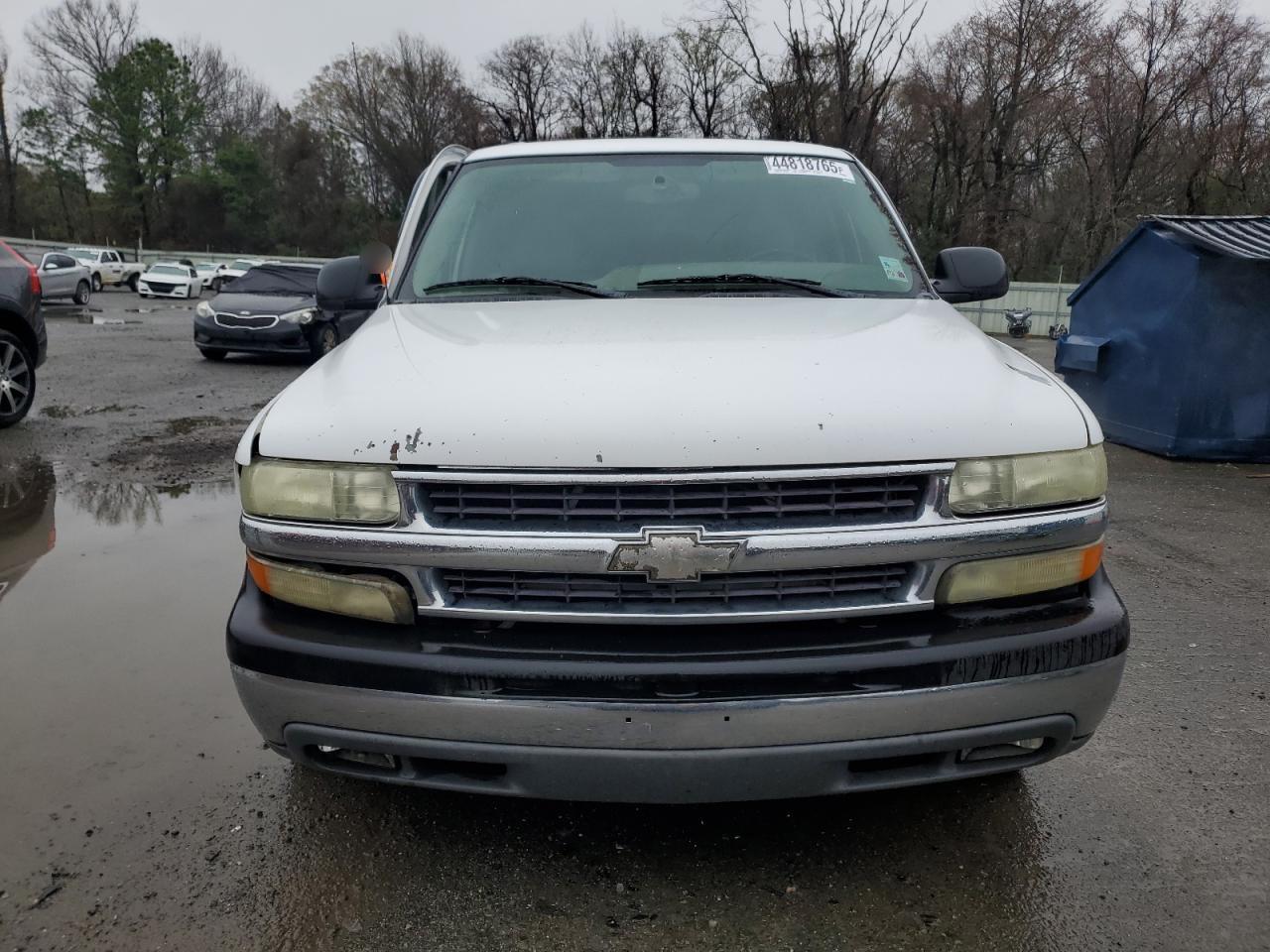 2004 Chevrolet Tahoe - Image 5