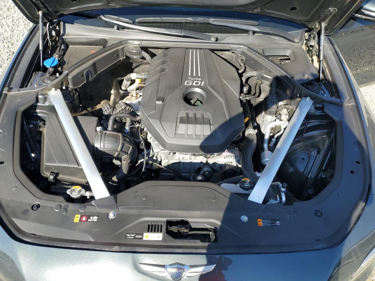 2023 Genesis G70 - Image 11