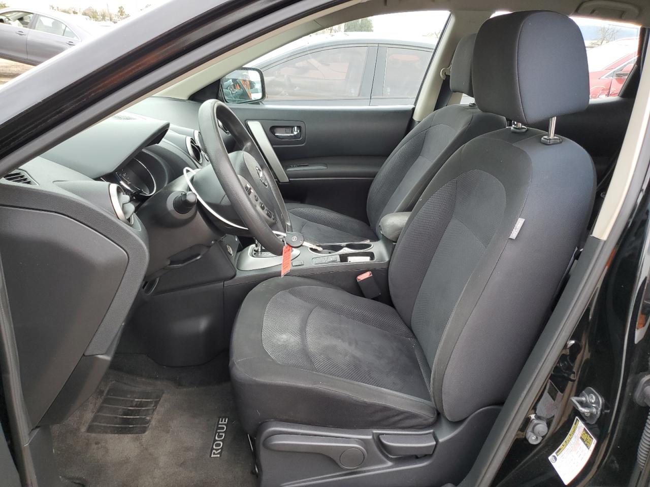 2014 Nissan Rogue - Image 7