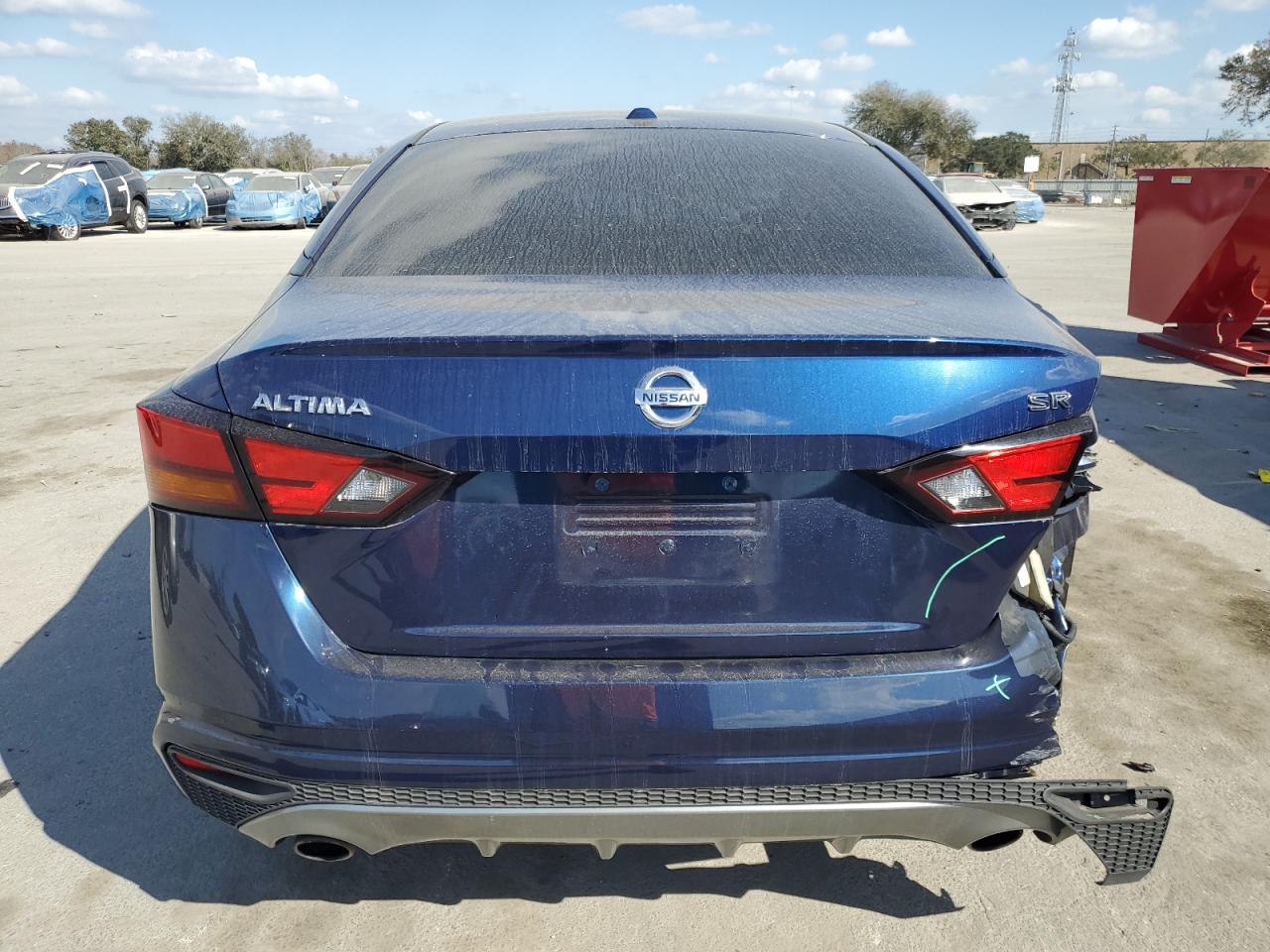 2019 Nissan Altima - Image 6