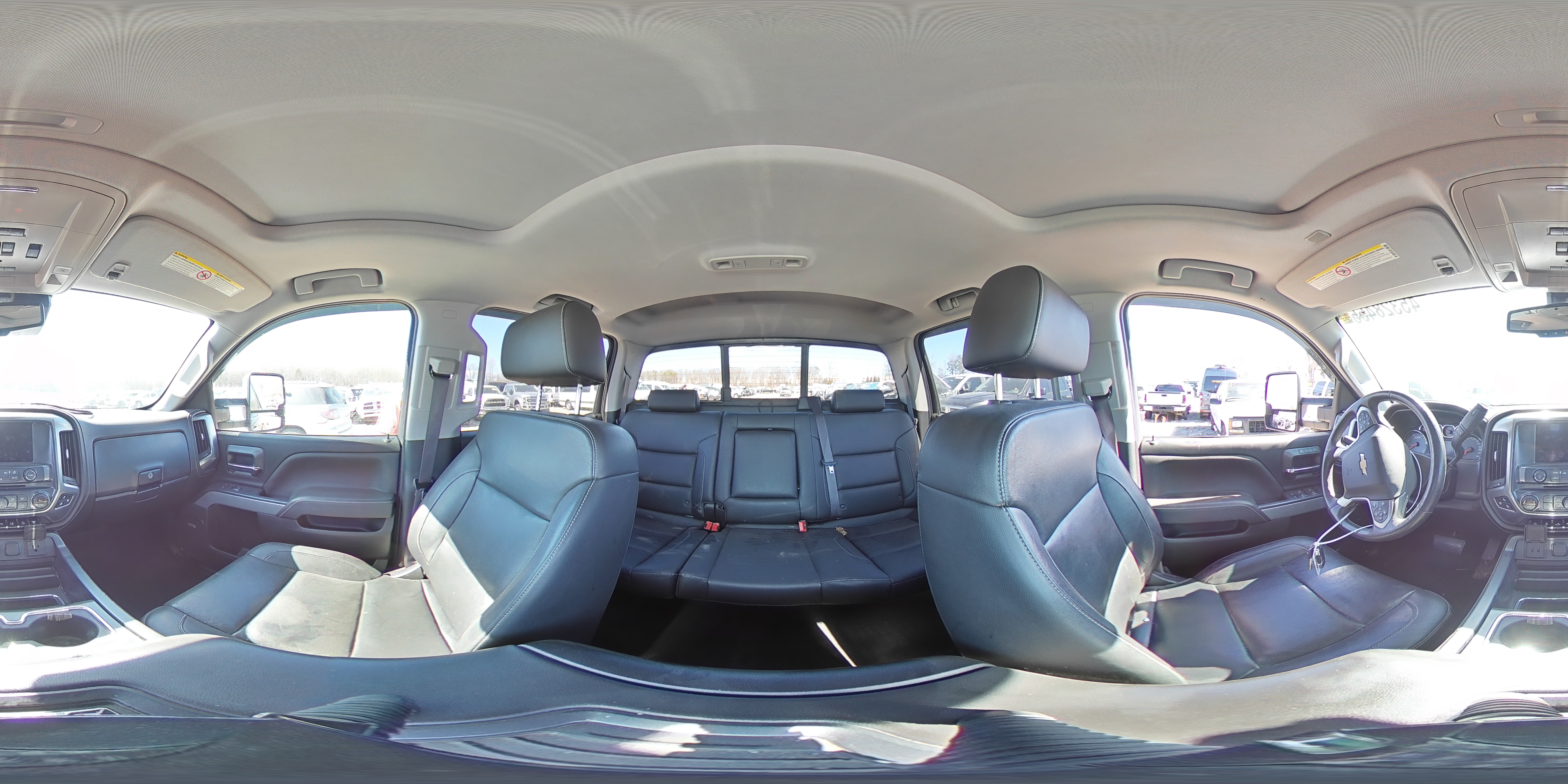 2017 Chevrolet Silverado - Image 13