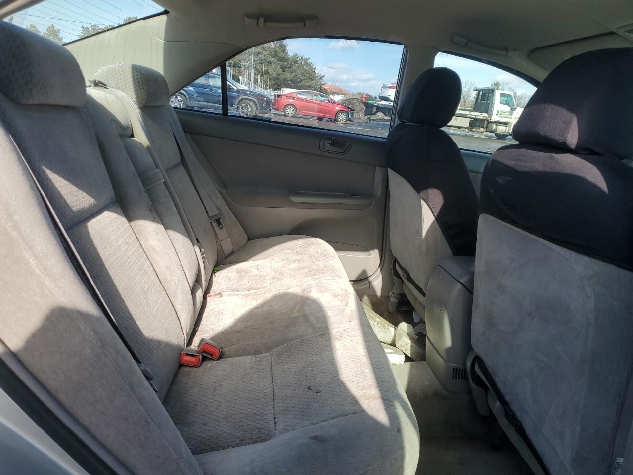 2003 Toyota Camry - Image 10
