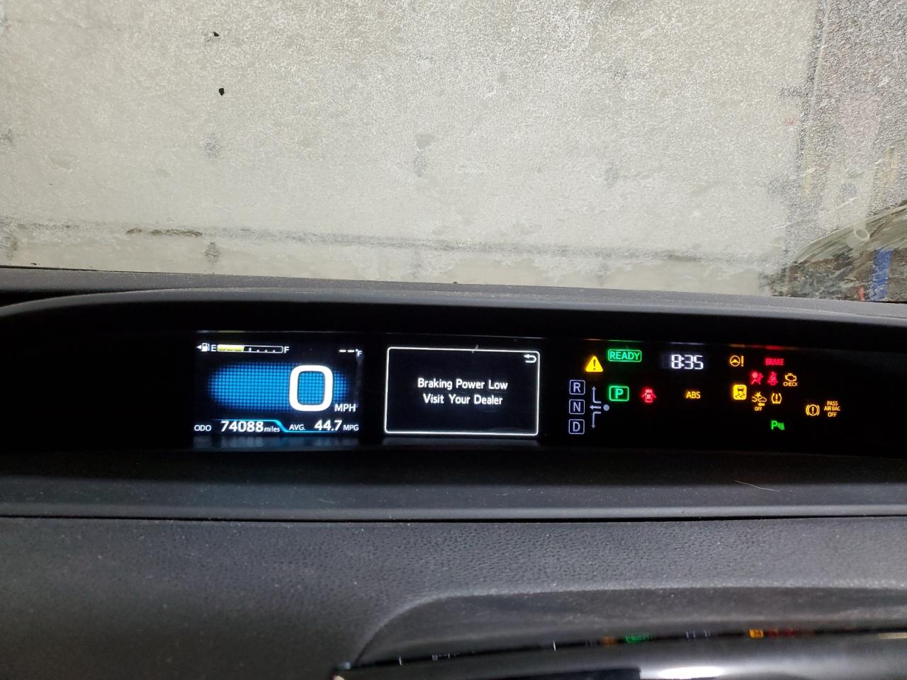 2019 Toyota Prius - Image 9