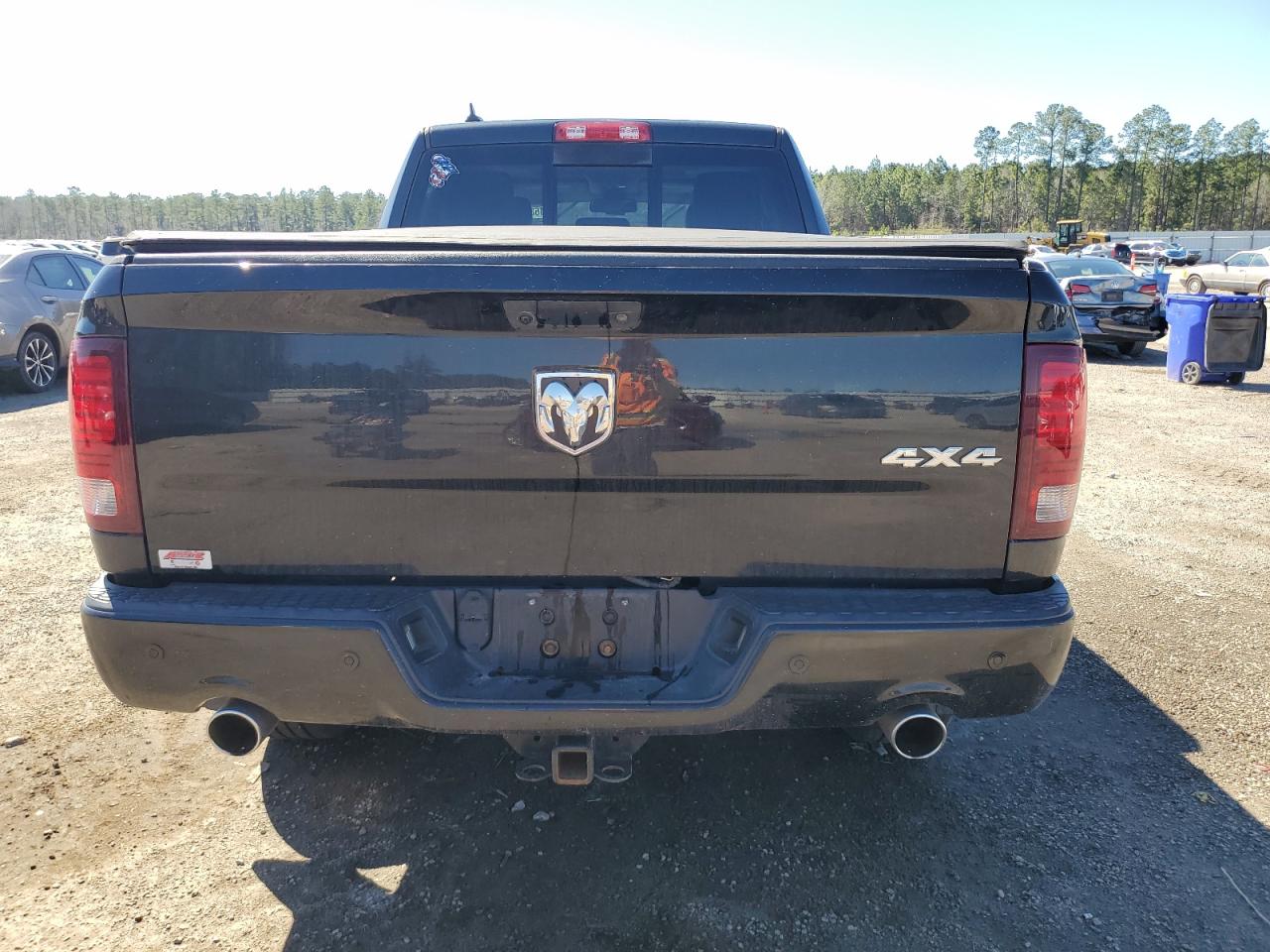 2015 RAM 1500 - Image 6
