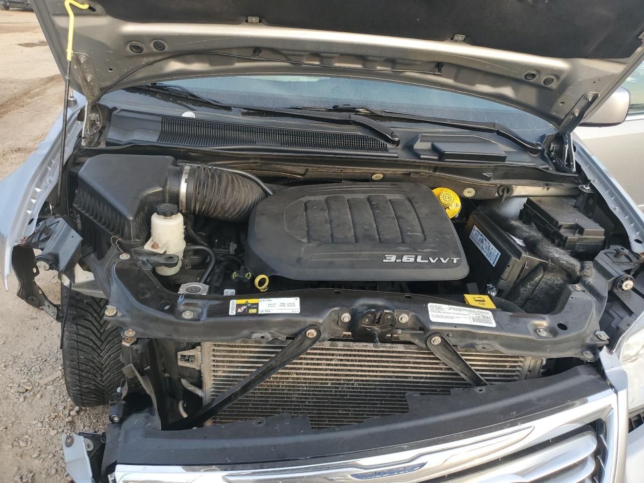 2016 Chrysler Town & Country Touring VIN: 2C4RC1BG8GR207198 Lot: 65929875