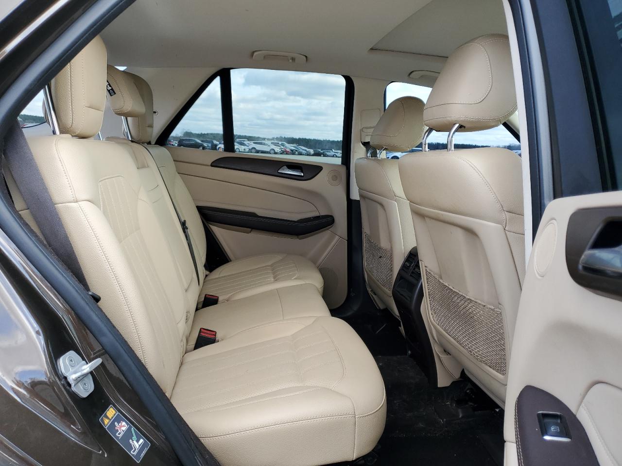 2017 Mercedes-Benz GLE - Image 11
