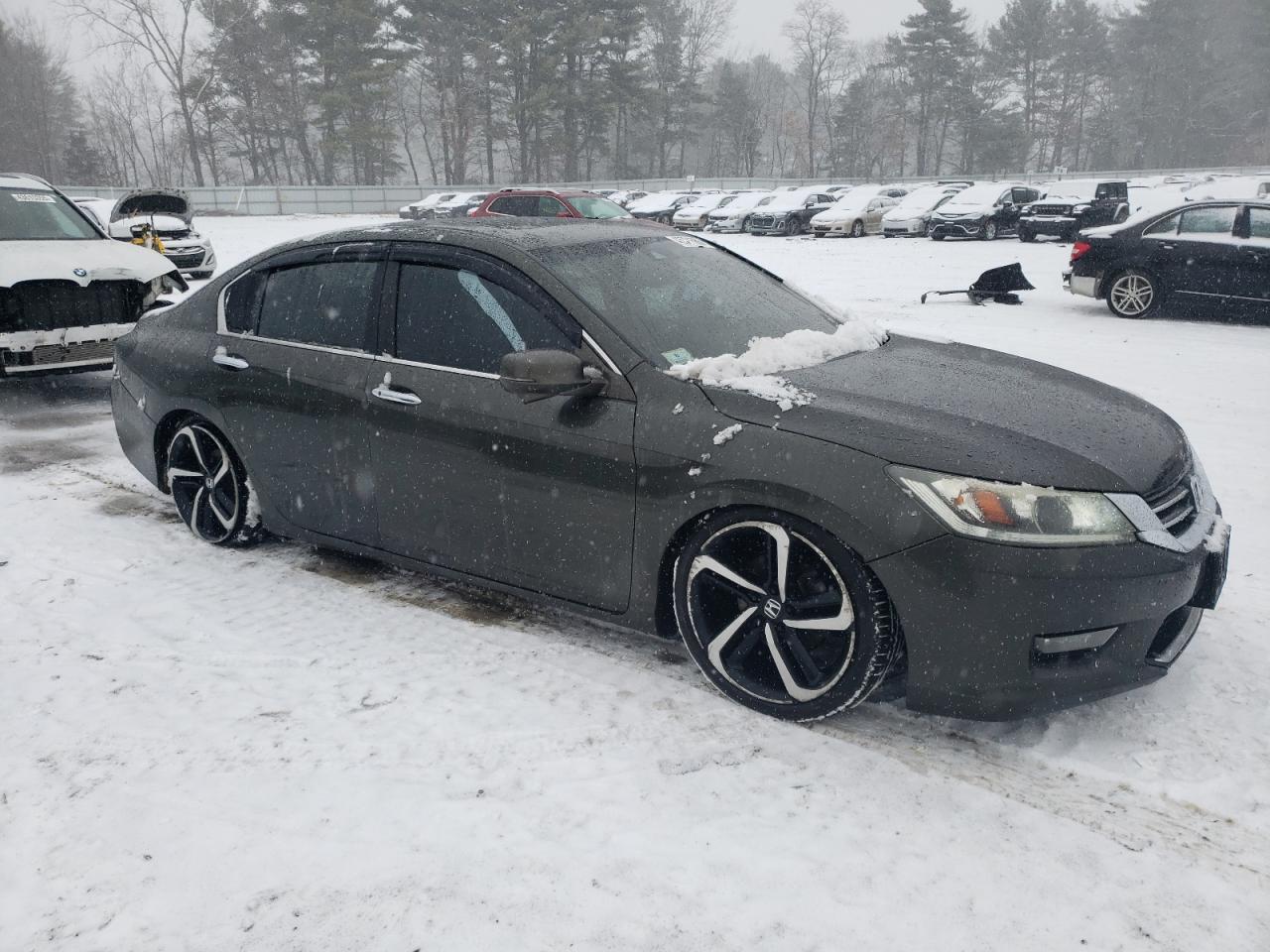 2014 Honda Accord - Image 4