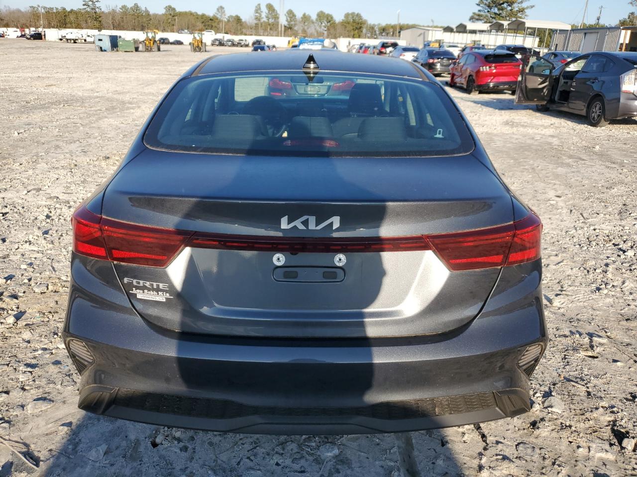 2023 Kia Forte - Image 6