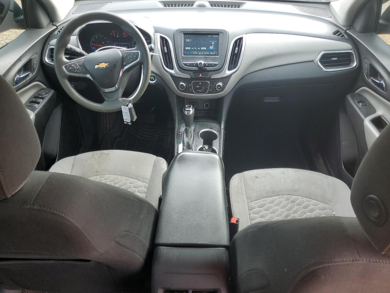 2018 Chevrolet Equinox - Image 8