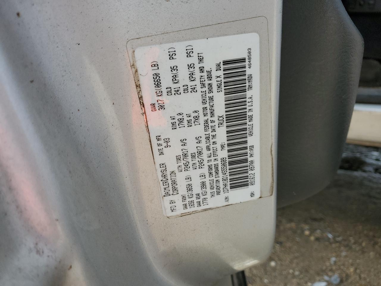 2004 Dodge RAM - Image 13
