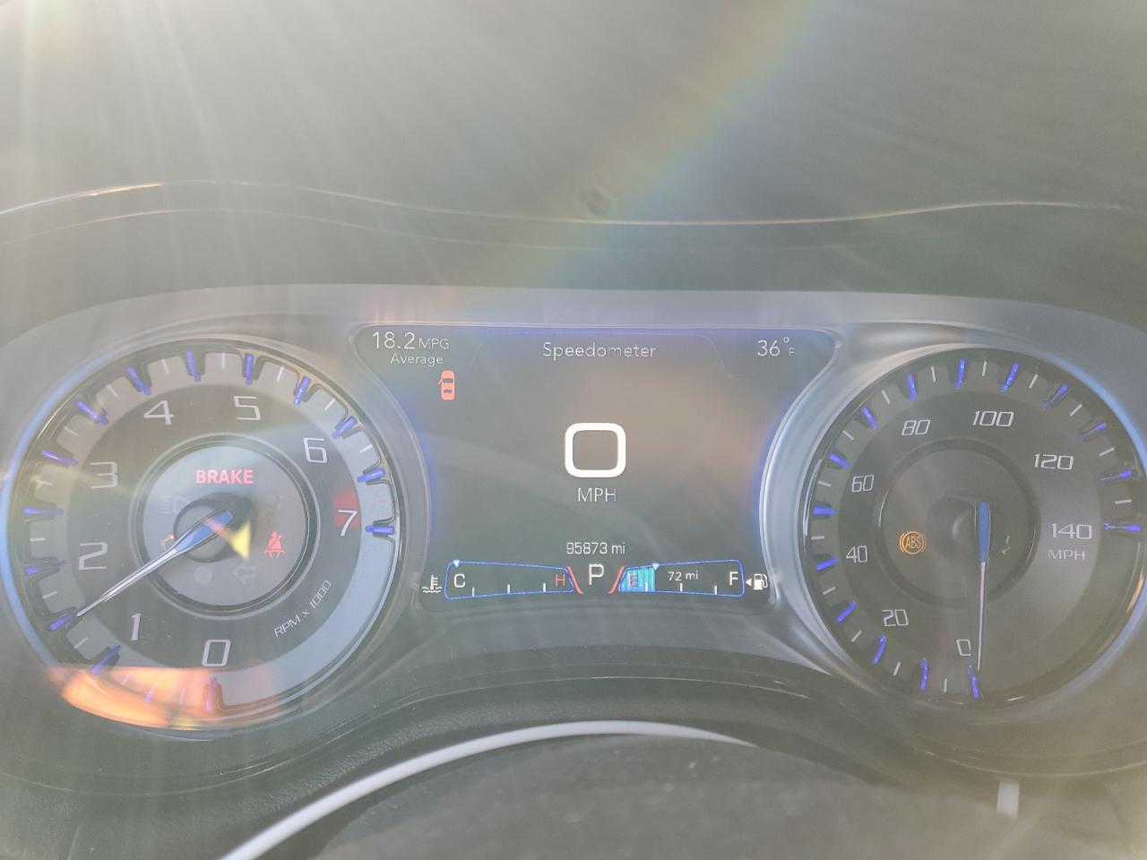 2018 Chrysler 300 - Image 9