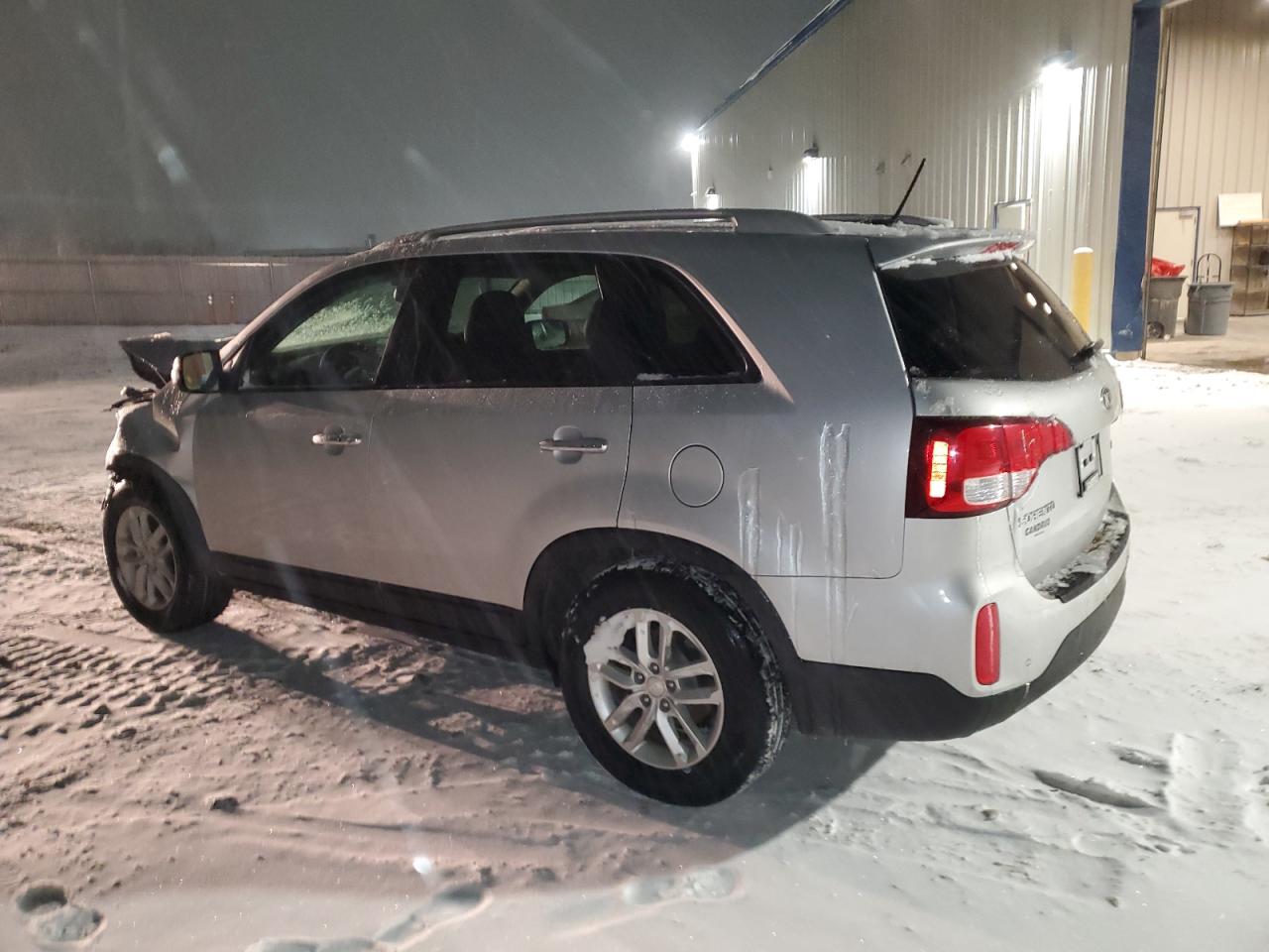 2014 Kia Sorento - Image 2