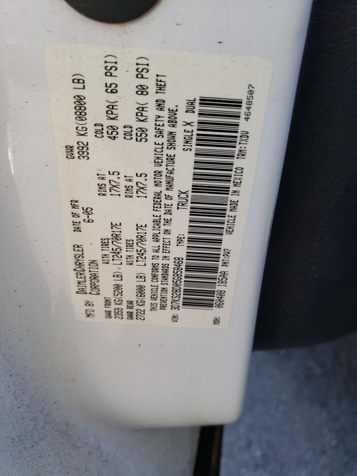 2005 Dodge RAM - Image 12