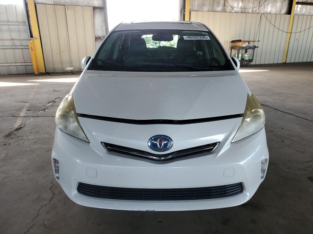 2012 Toyota Prius - Image 5