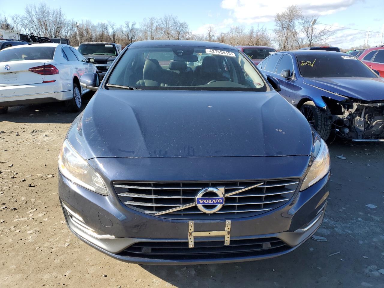 2015 Volvo S60 - Image 5