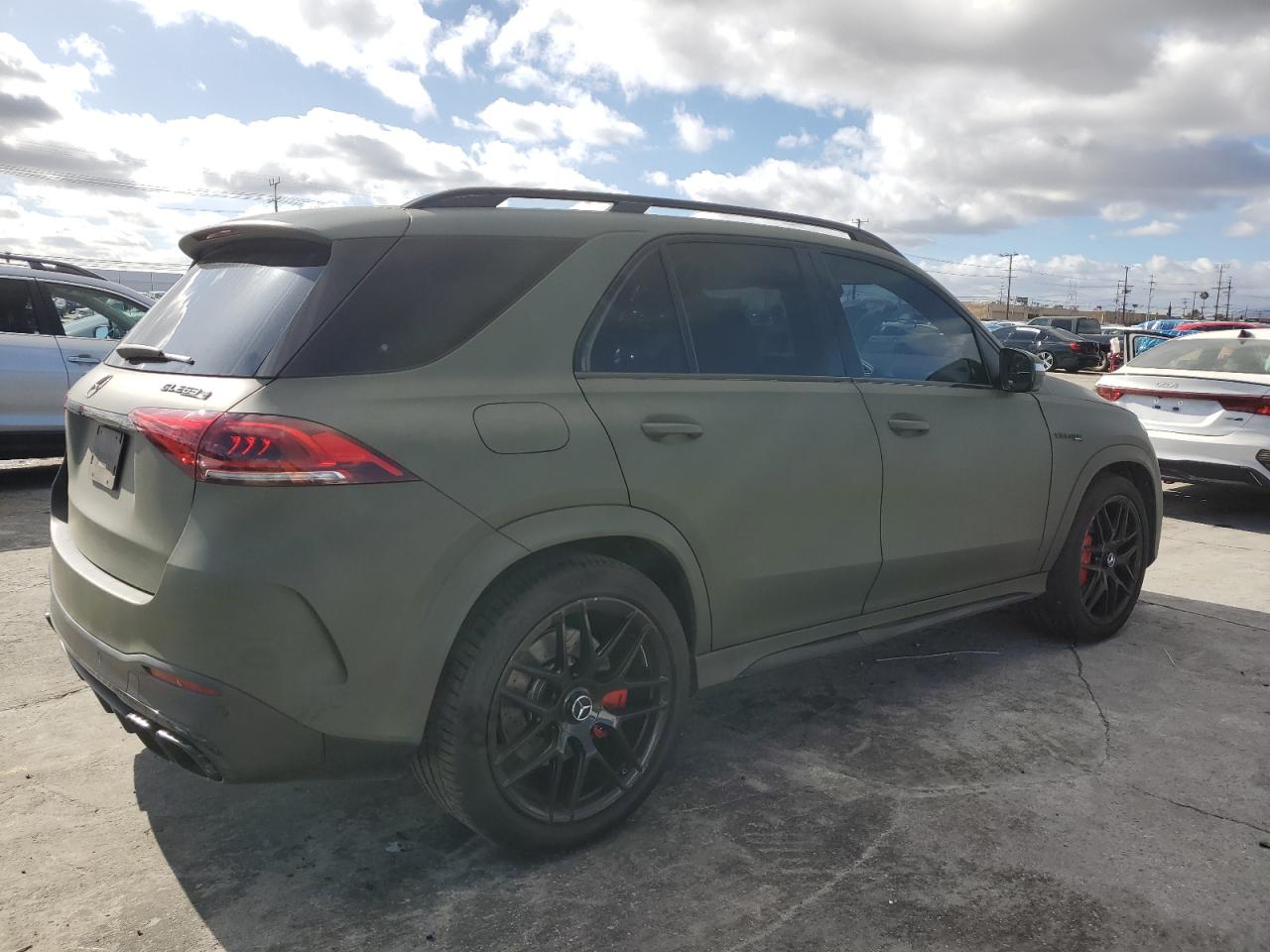 2021 Mercedes-Benz GLE - Image 3
