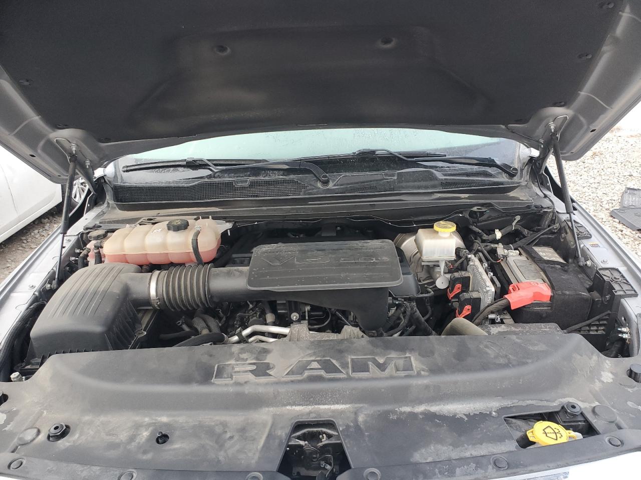2022 RAM 1500 - Image 11