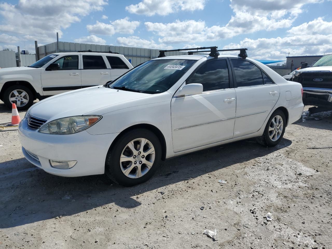 2005 Toyota Camry - Image 1