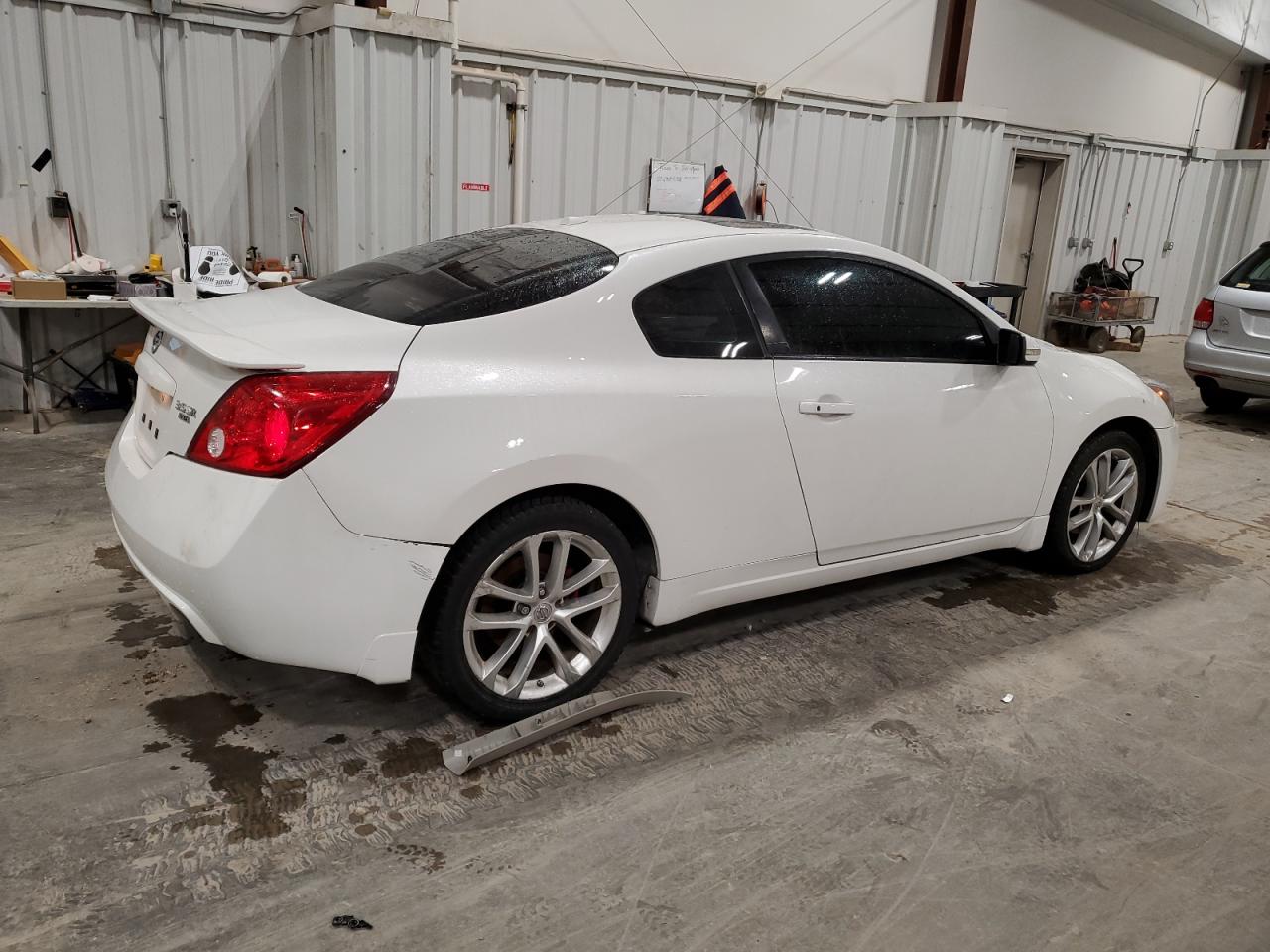 2012 Nissan Altima - Image 3