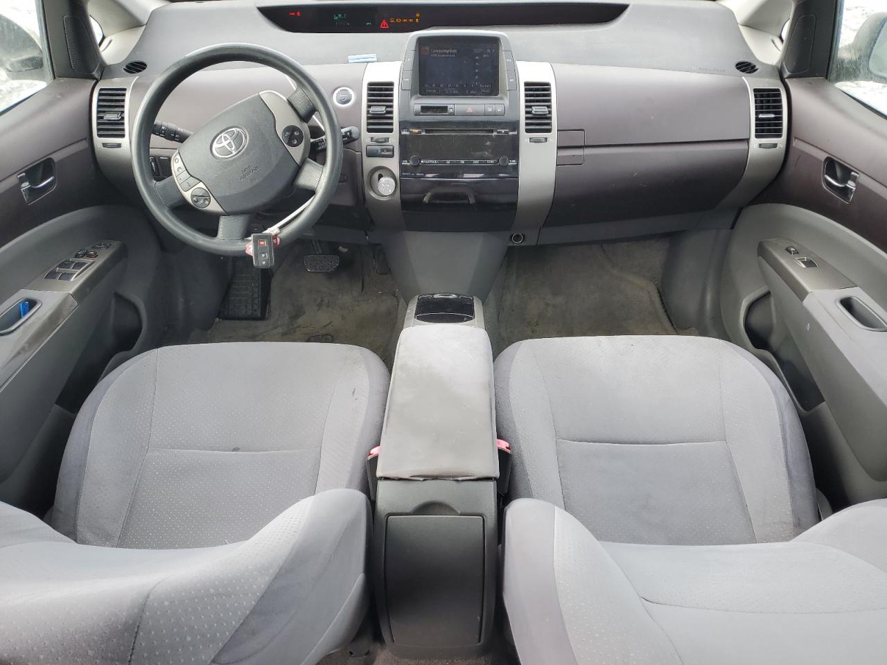 2005 Toyota Prius - Image 8