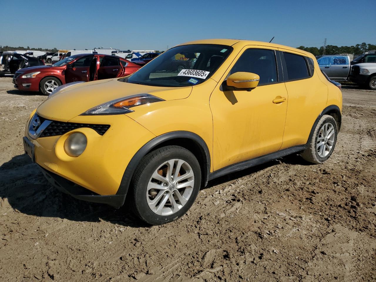 2015 Nissan Juke - Image 1
