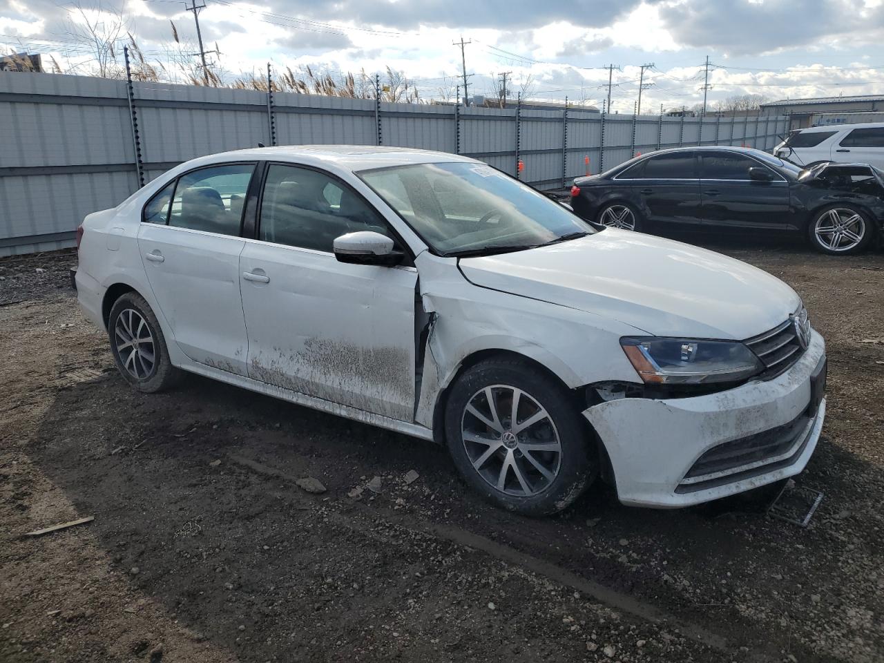 2017 Volkswagen Jetta - Image 4