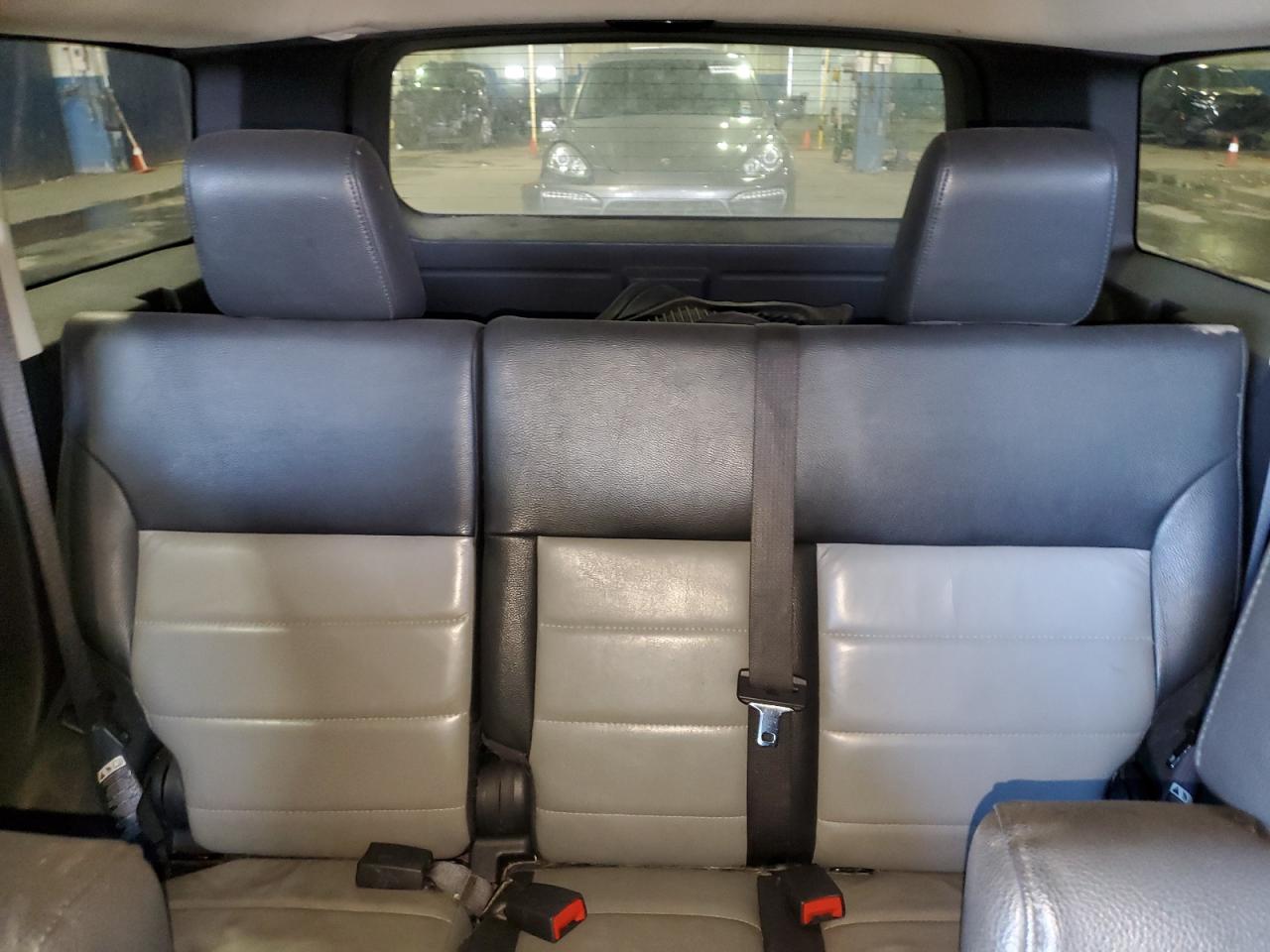 2008 Dodge Nitro - Image 10