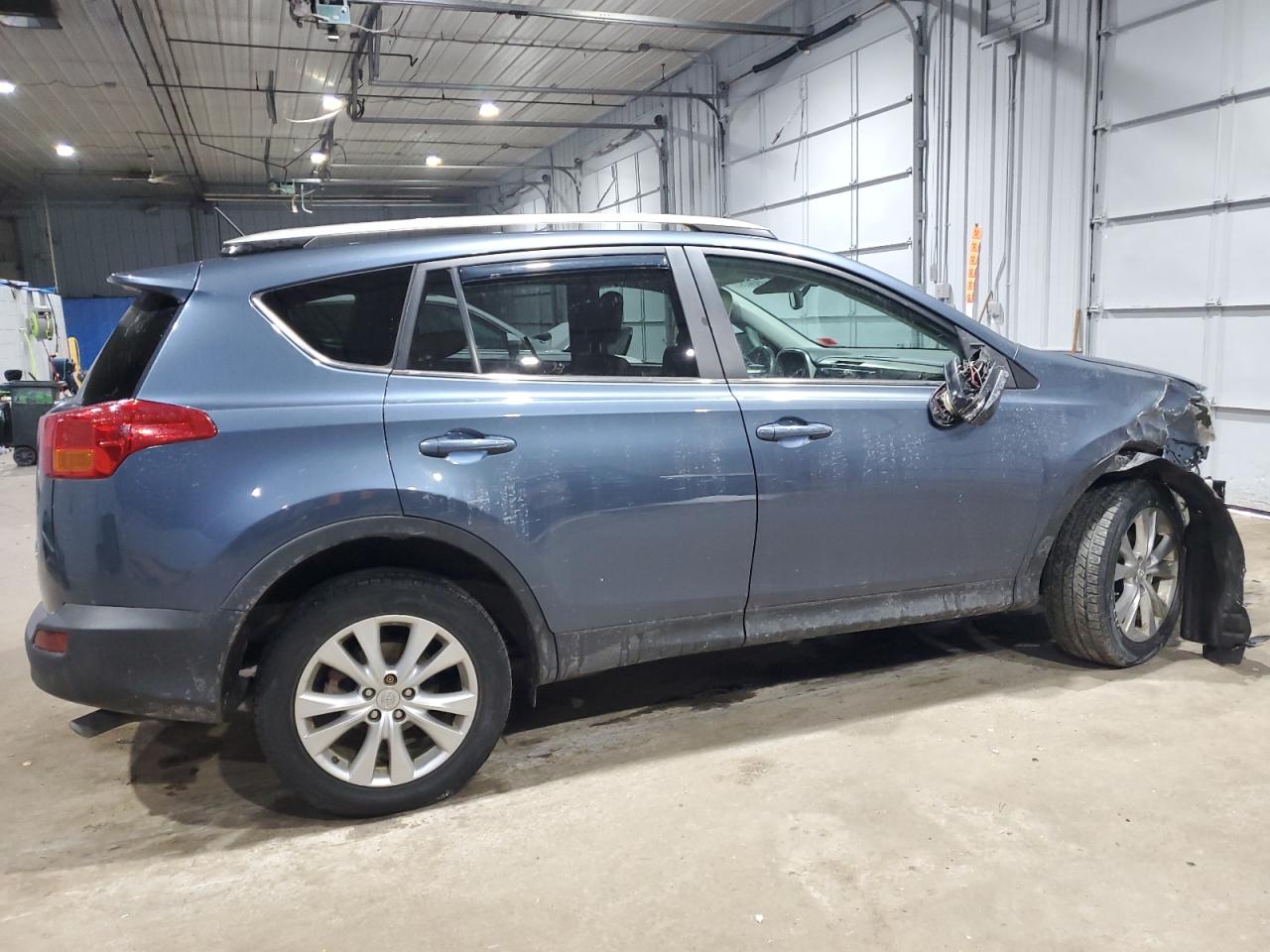 2013 Toyota RAV 4 - Image 3