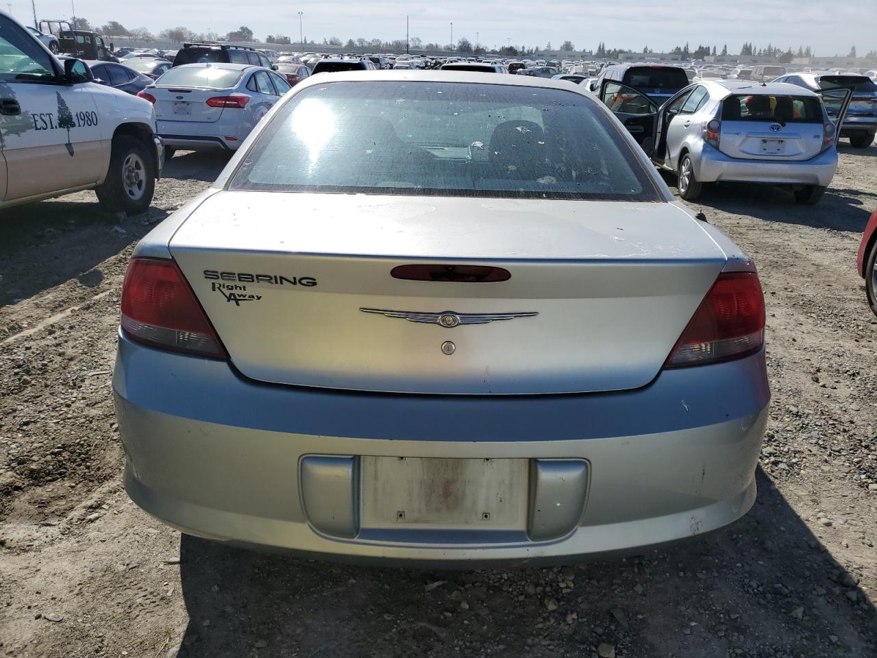 2005 Chrysler Sebring - Image 6