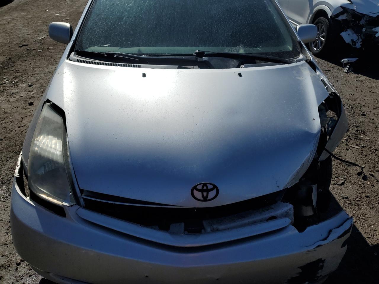 2005 Toyota Prius - Image 12