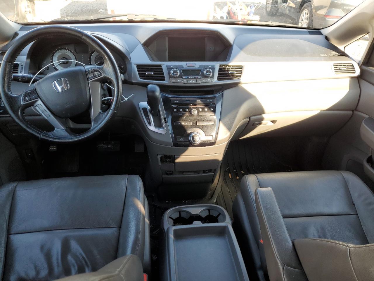 2012 Honda Odyssey - Image 8