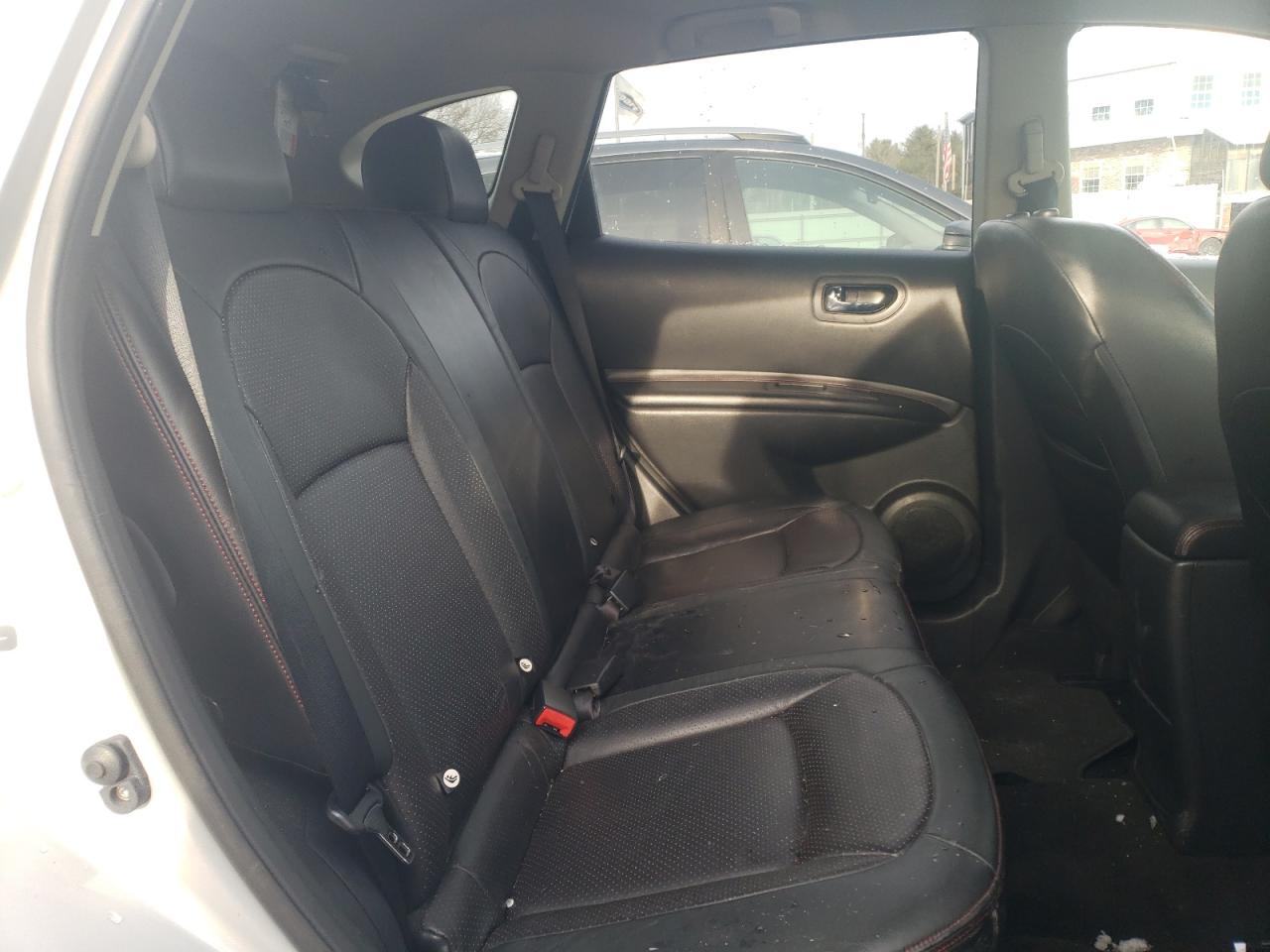 2012 Nissan Rogue - Image 11