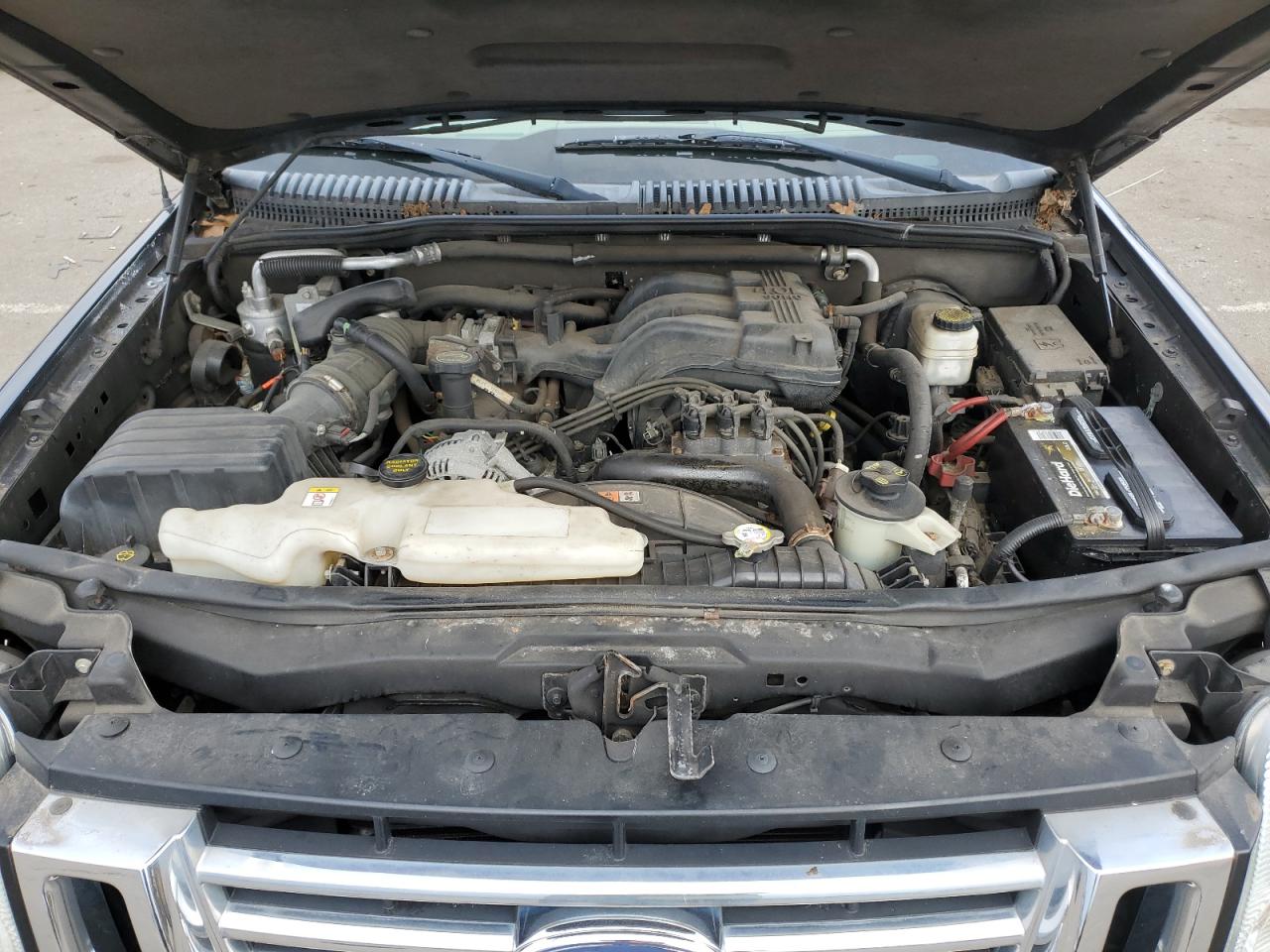 2008 Ford Explorer - Image 12
