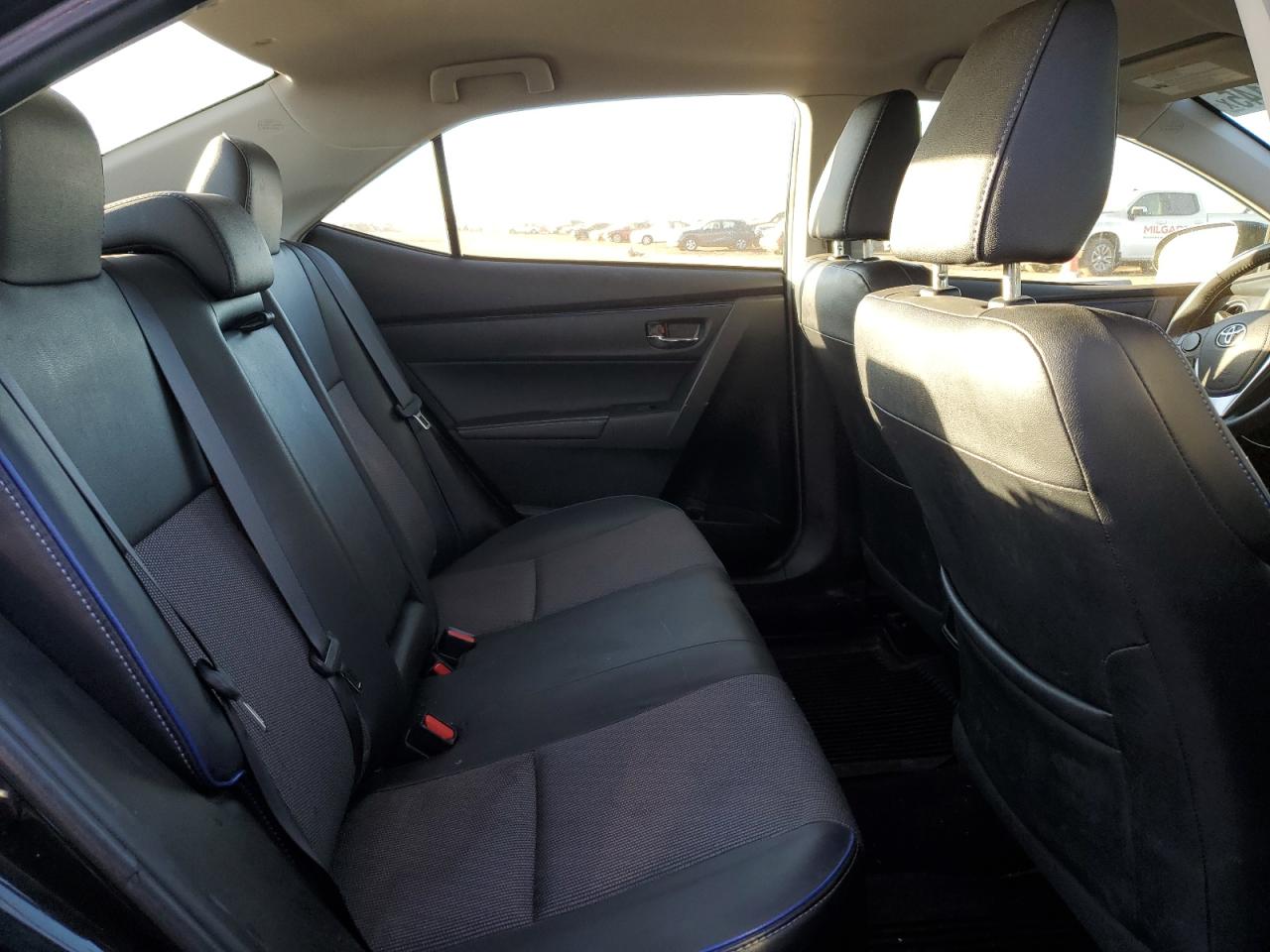 2018 Toyota Corolla - Image 10