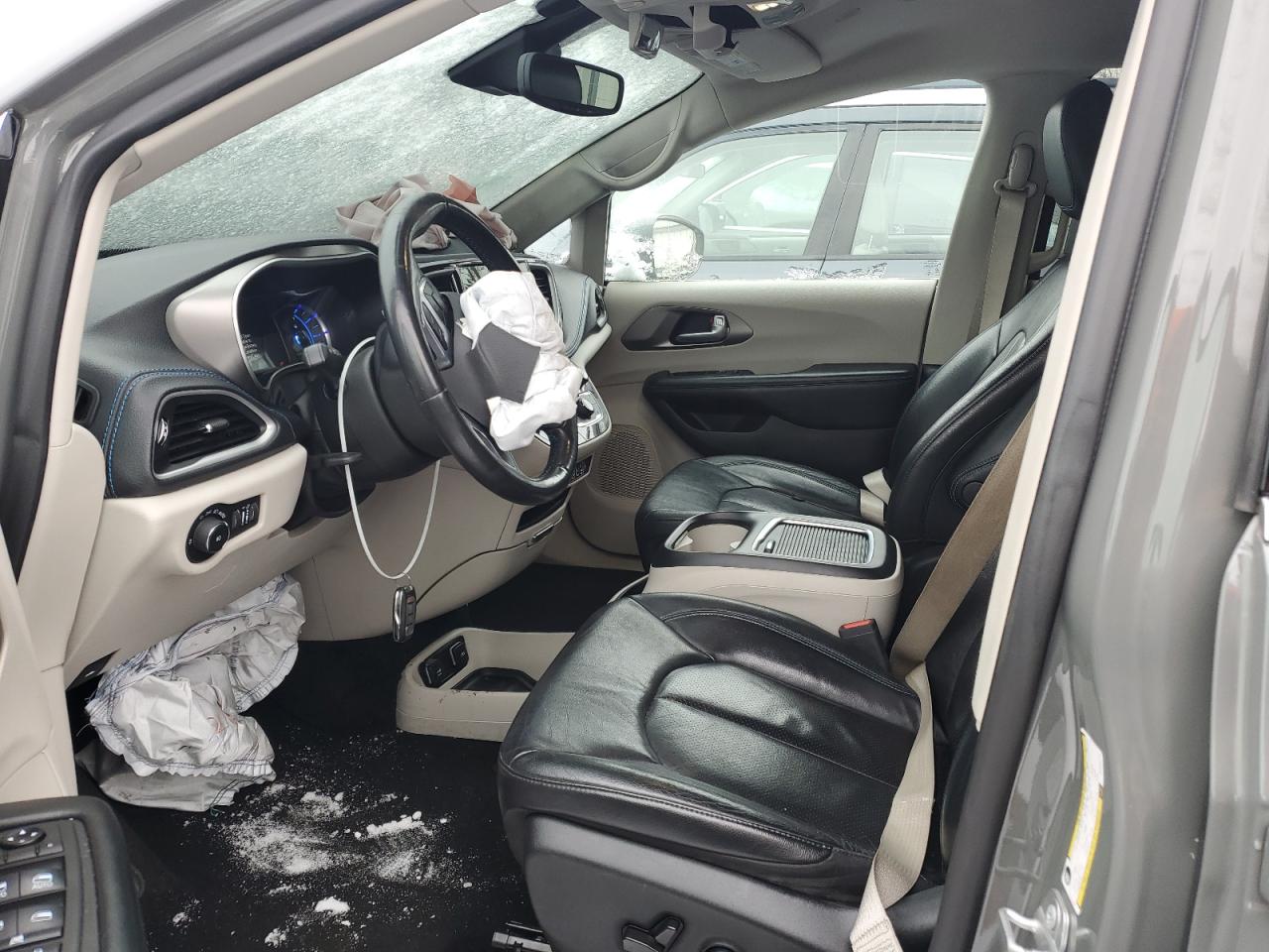 2021 Chrysler Pacifica - Image 7