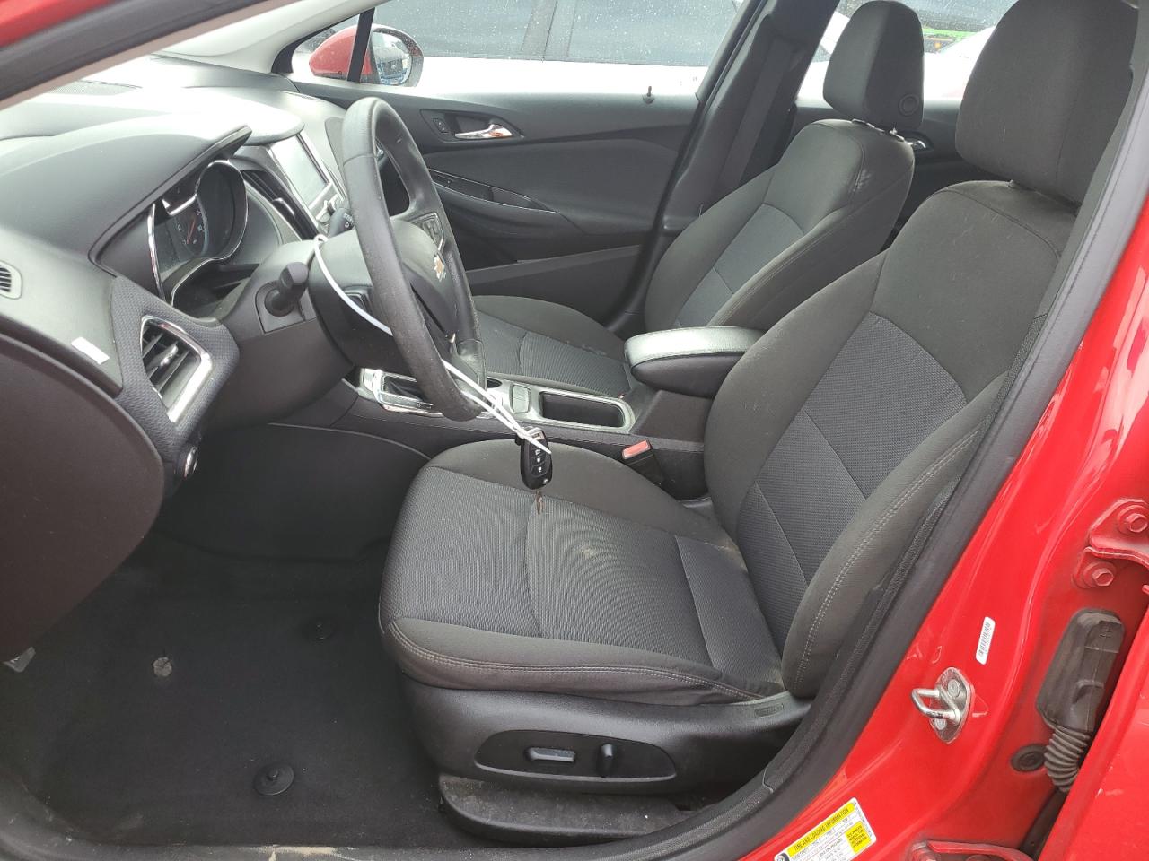 2018 Chevrolet Cruze - Image 7
