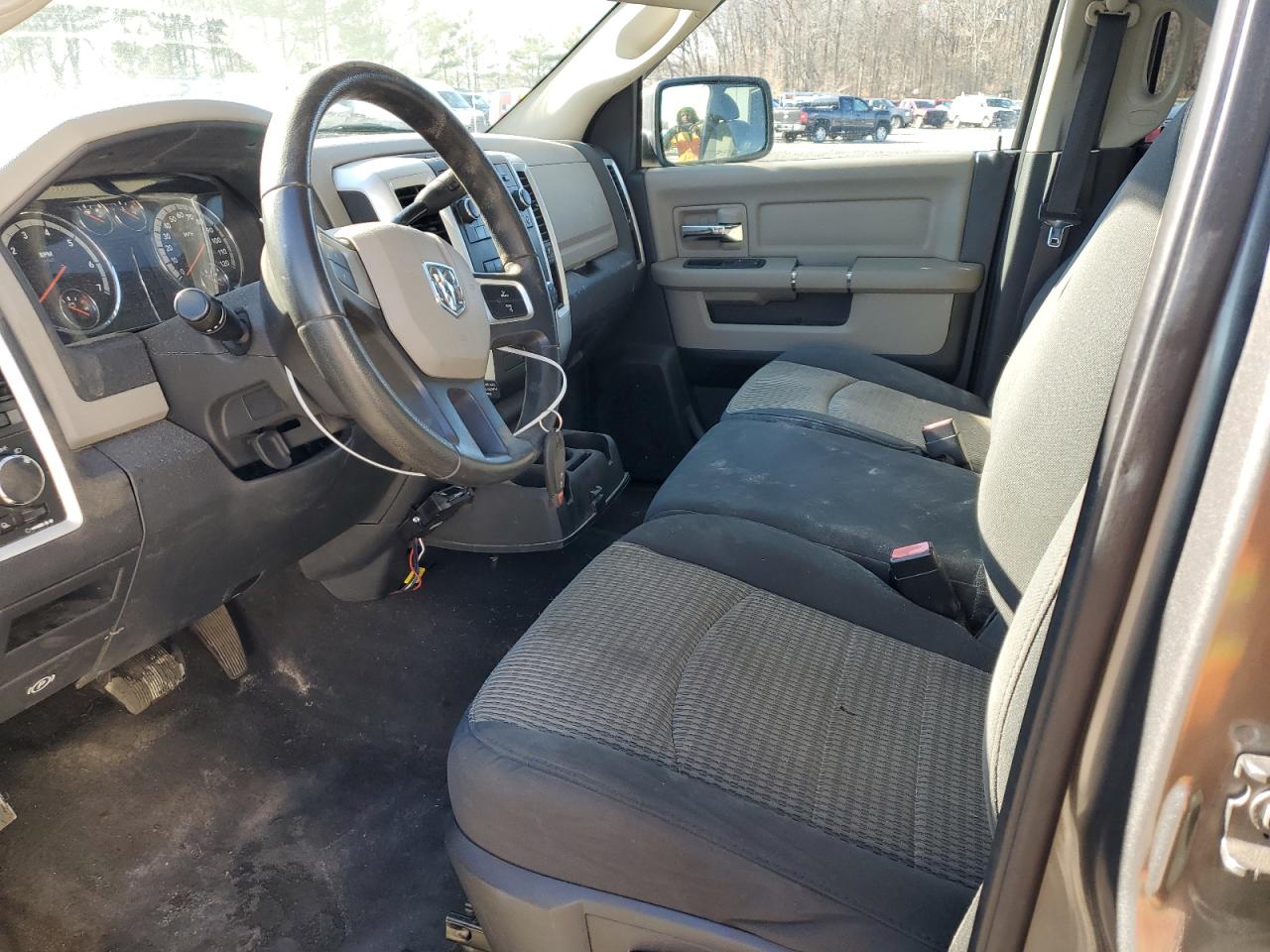 2010 Dodge RAM - Image 7