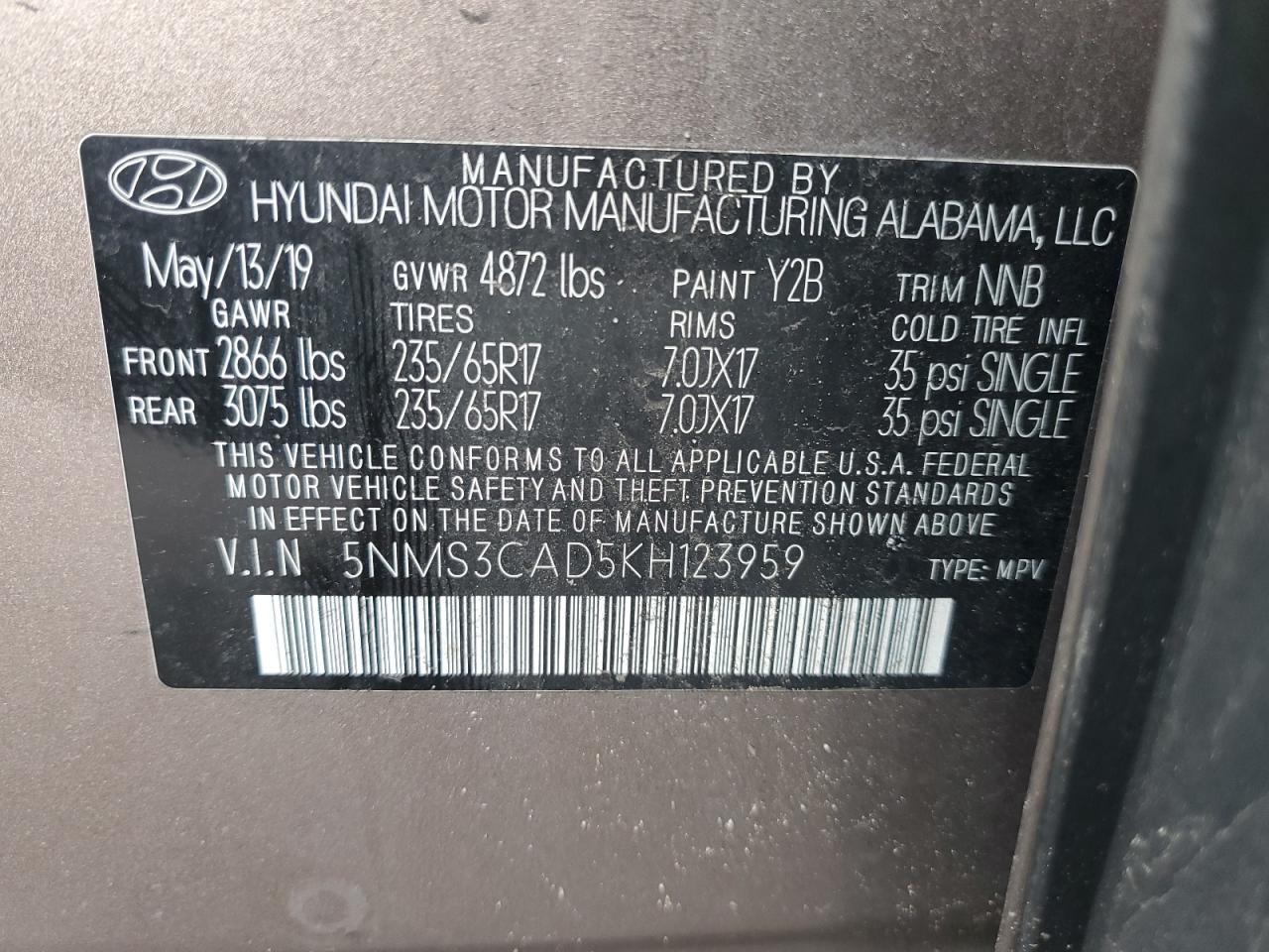 2019 Hyundai Santa Fe - Image 15