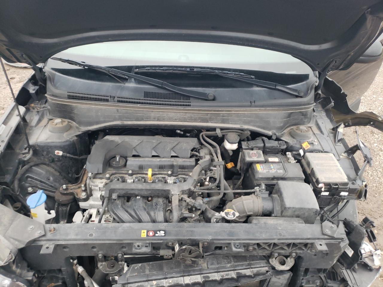 2022 Hyundai Venue - Image 11