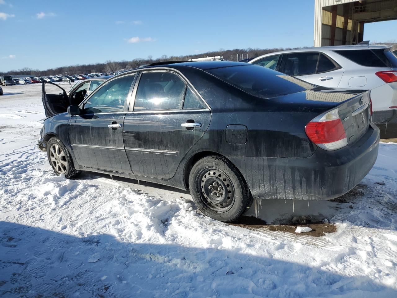 2005 Toyota Camry - Image 2