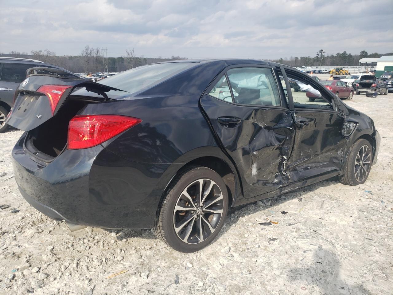 2017 Toyota Corolla - Image 3