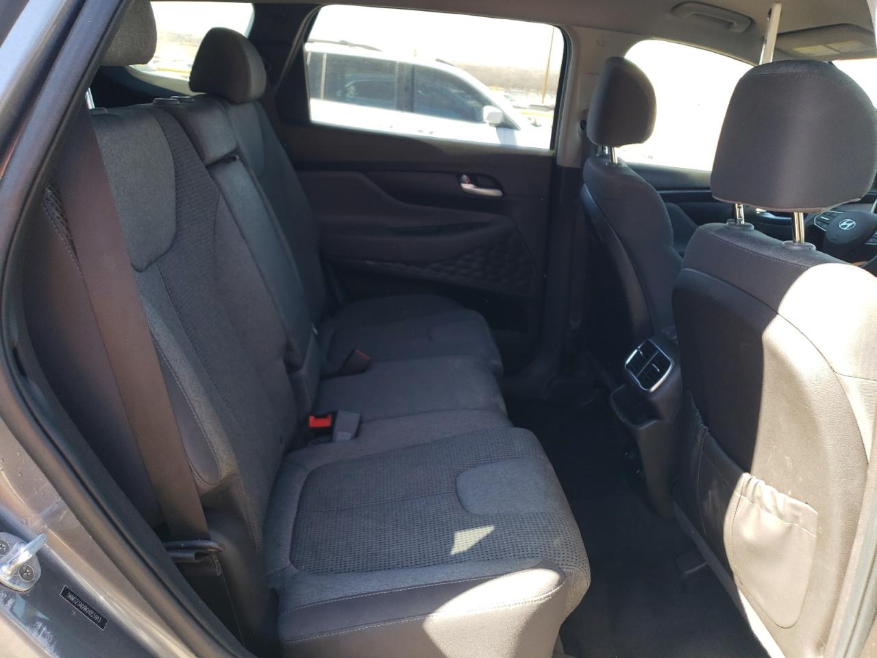 2019 Hyundai Santa Fe - Image 11