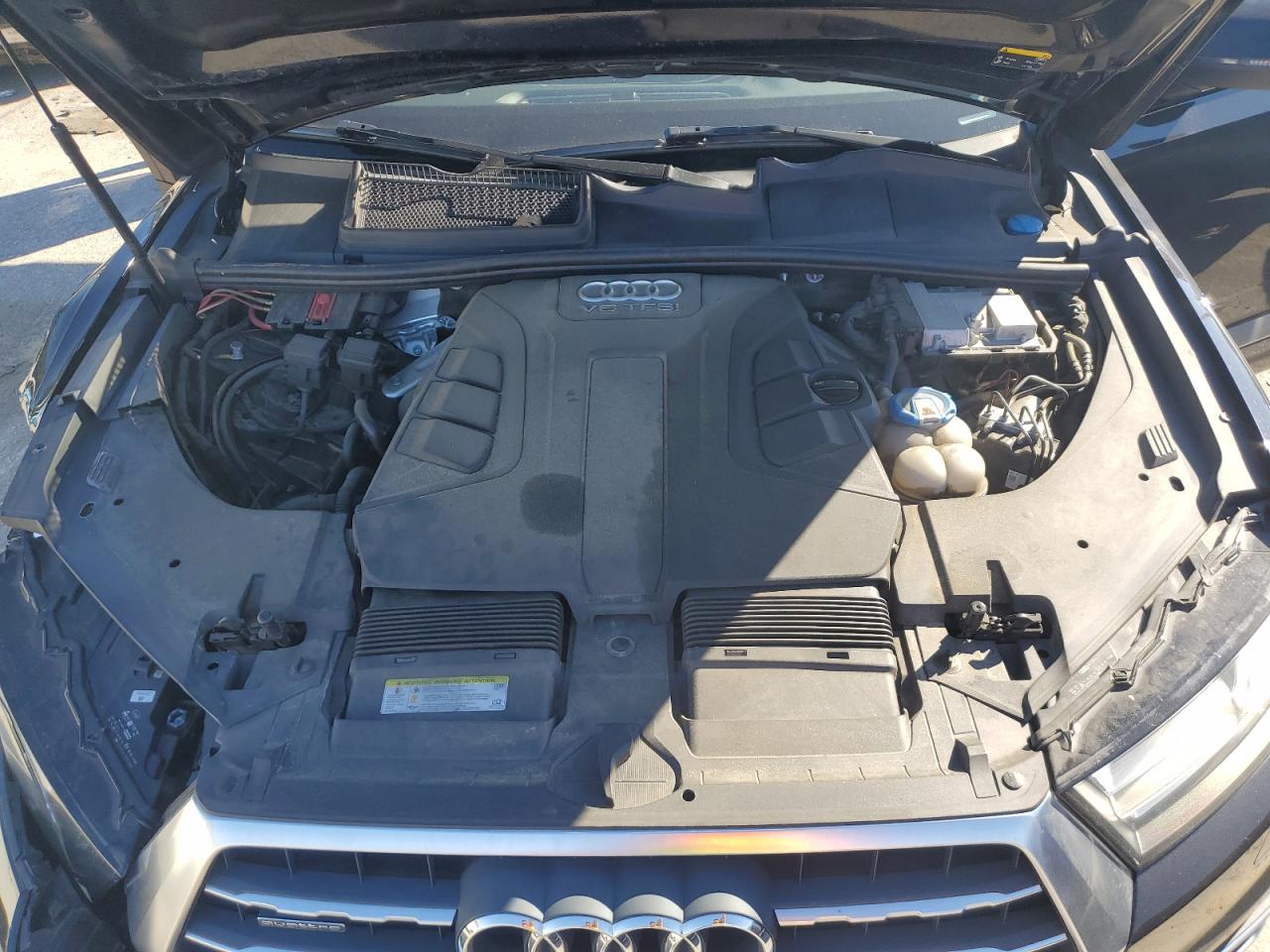 2017 Audi Q7 - Image 12