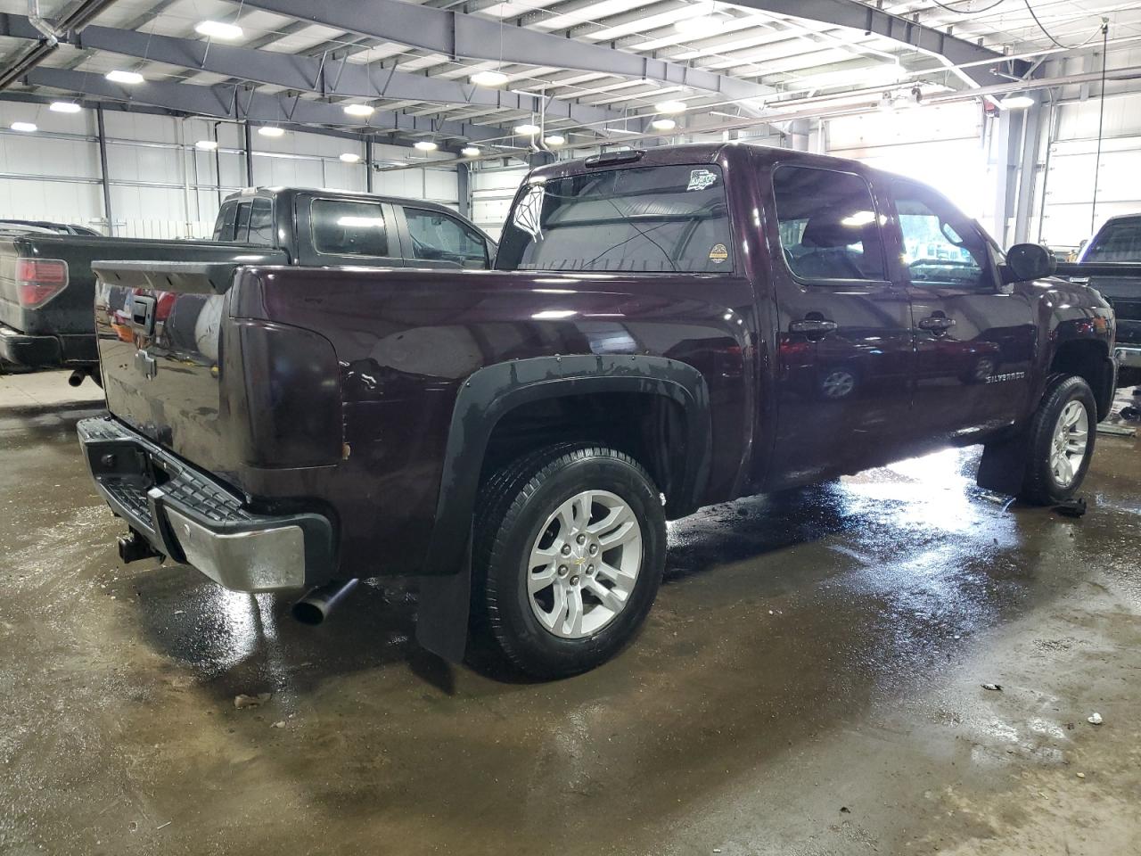 2008 Chevrolet Silverado - Image 3