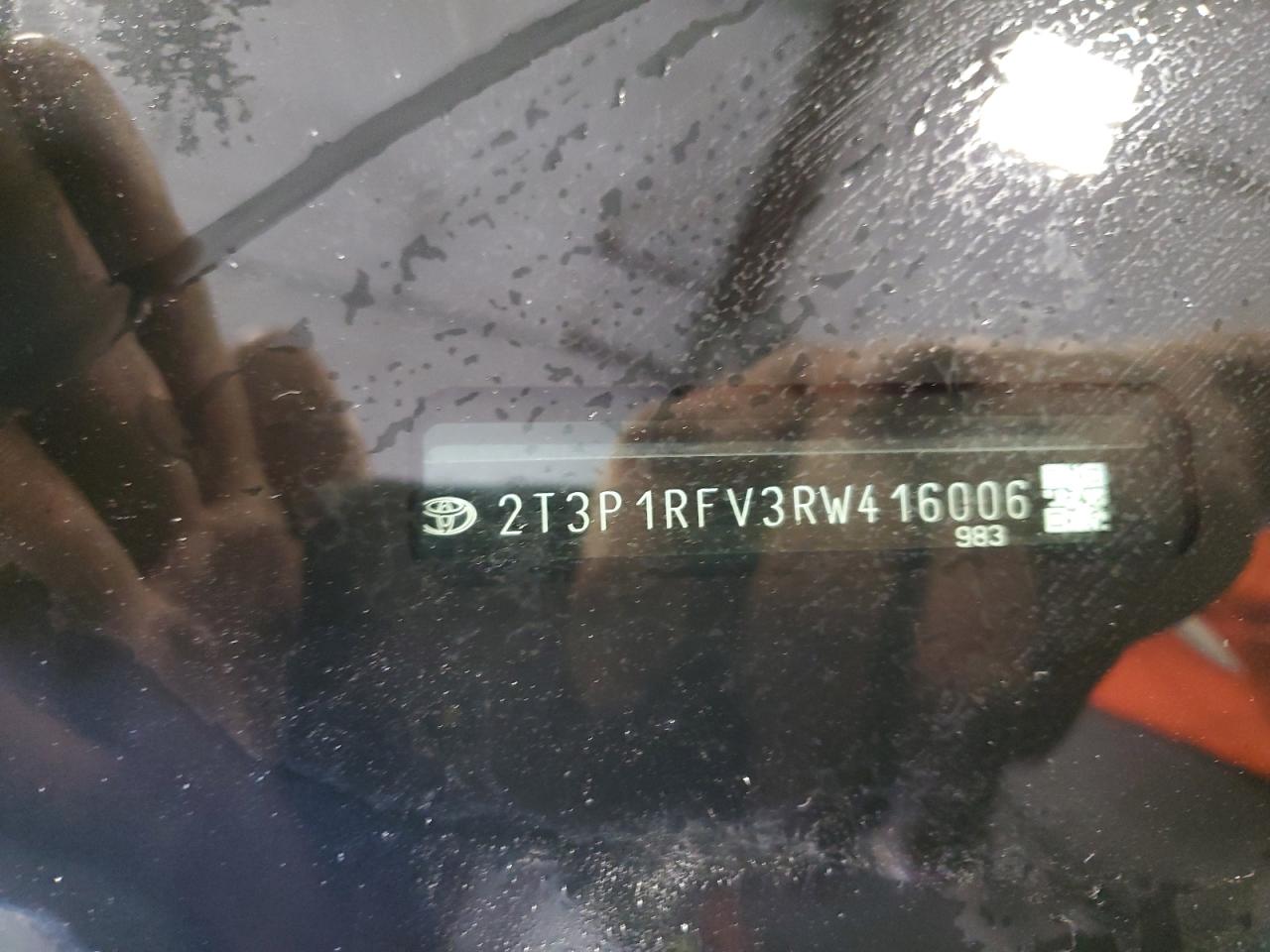 2024 Toyota RAV 4 - Image 13